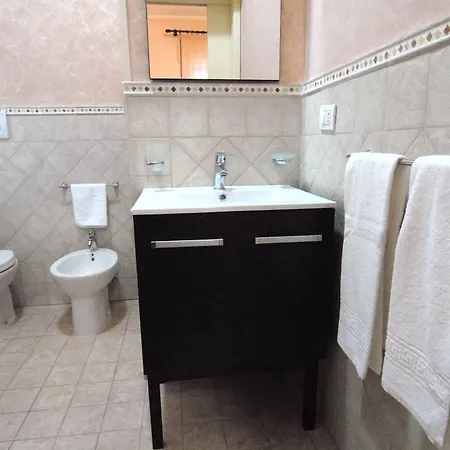 Bed and Breakfast Vittoria Μάλιε