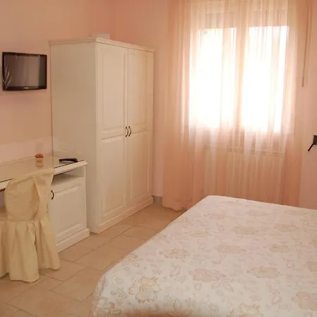 Bed & Breakfast Vittoria 4*