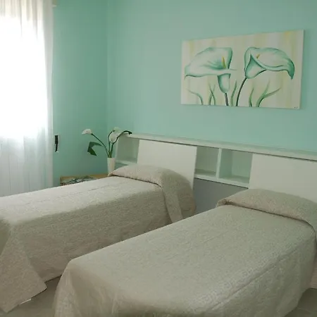 Alojamento de Acomodação e Pequeno-almoço Vittoria Maglie